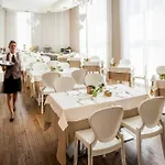 Sylva & Hotel